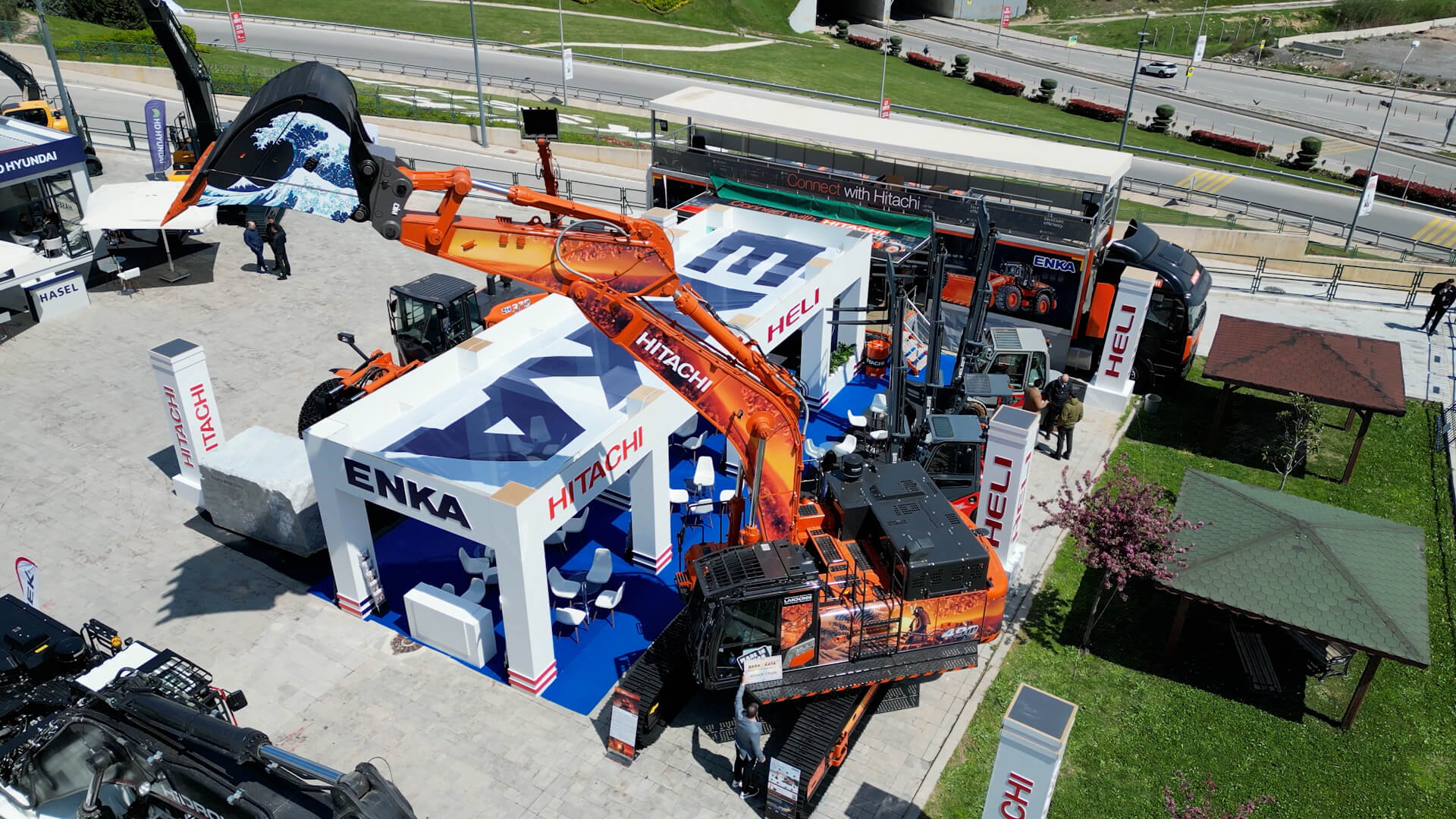 ENKA Pazarlama, Hitachi ile Marble İzmir’de estetik ve mühendisliği bir arada sundu.